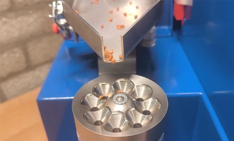 mini-rotary-sample-divider-rsd-0-1-liter-view-of-seed-sample-divided mini-rotary-sample-divider-rsd-0-1-liter-view-of-seed-sample-divided